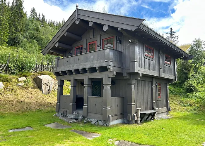 Eventyrtunet In Idyllic Tuddal