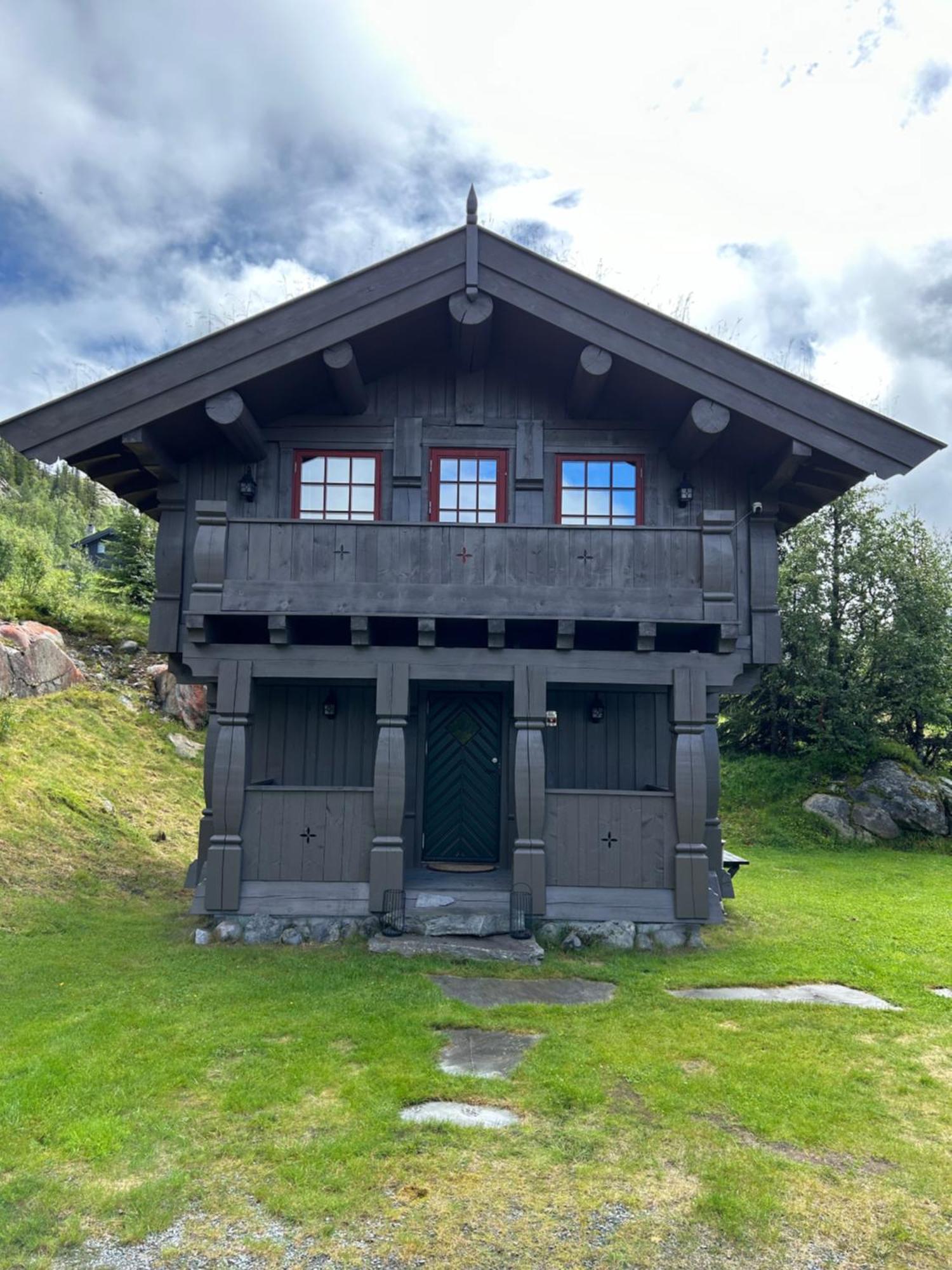 Eventyrtunet In Idyllic Tuddal Holiday home Hjartdal
